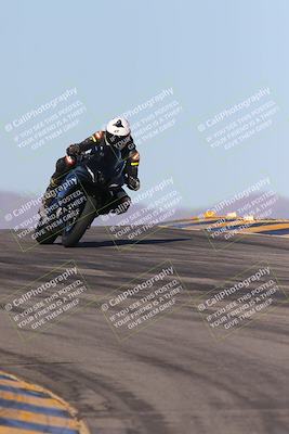 media/Dec-09-2023-SoCal Trackdays (Sat) [[76a8ac2686]]/Turns 9 and 10 (10am)/